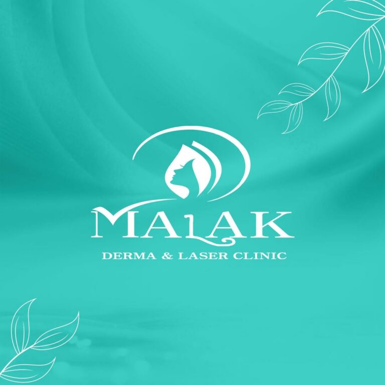 شعار أبيض على خلفية فيروزيّة يحمل اسم MALAK DERMA & LASER CLINIC مع أيقونة لملامح وجه امرأة ورسومات نباتية بسيطة في الزوايا.